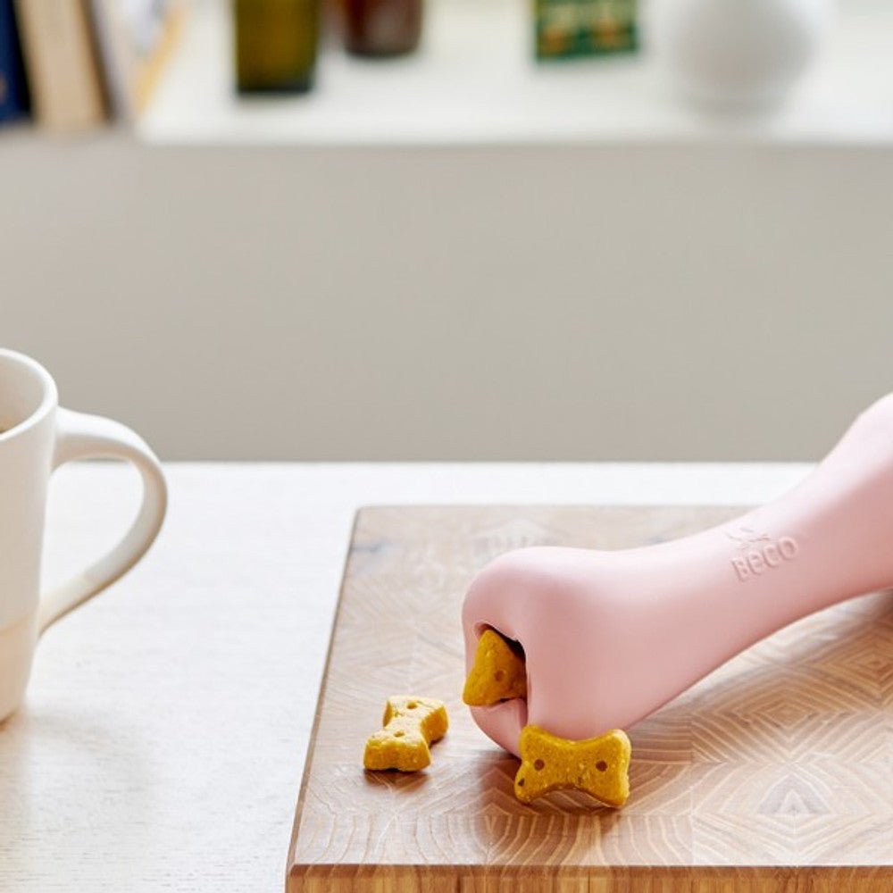 Beco Natural Rubber Chew Bone (Pink) - Wuffies