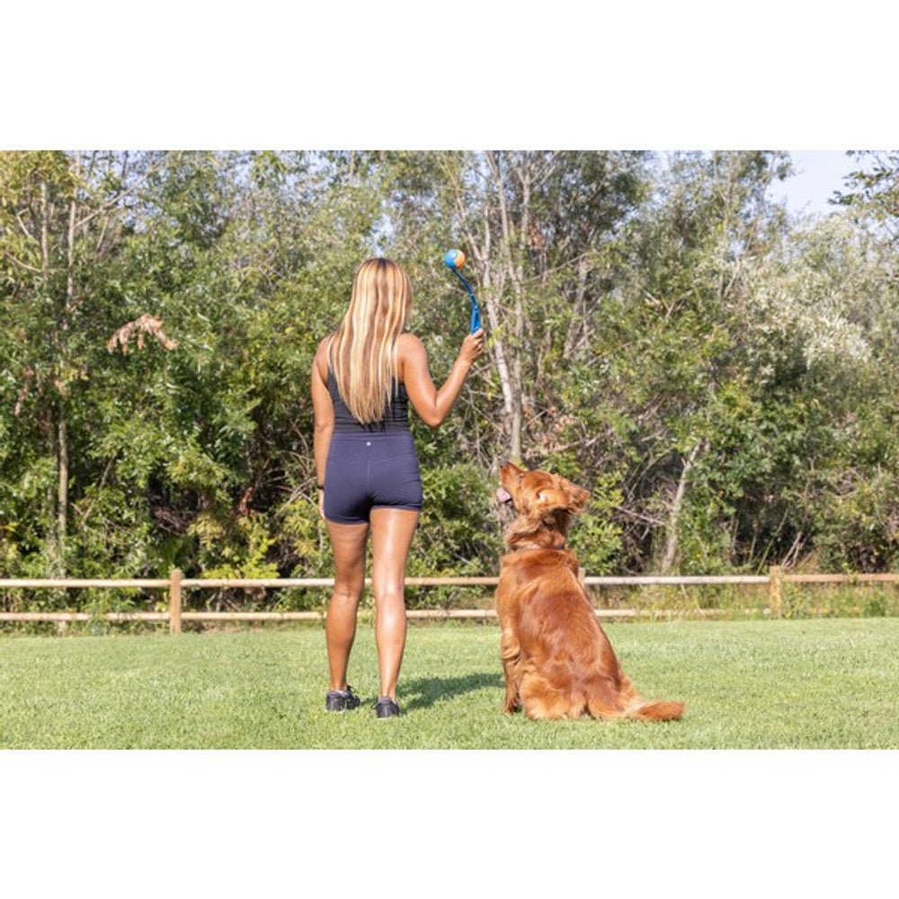 Chuckit! Sport 18 Ball Launcher (Medium, 46cm) - Wuffies
