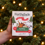 Forthglade Christmas Turkey, Cranberry & Parsnip Complete Dog Meal (395g)